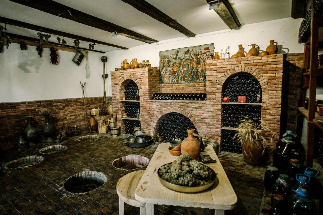 ホテル Chateau Dzveli Gavazi Akhalsopeli  エクステリア 写真