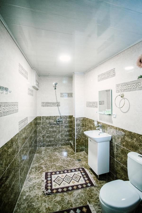 ホテル Chateau Dzveli Gavazi Akhalsopeli  エクステリア 写真